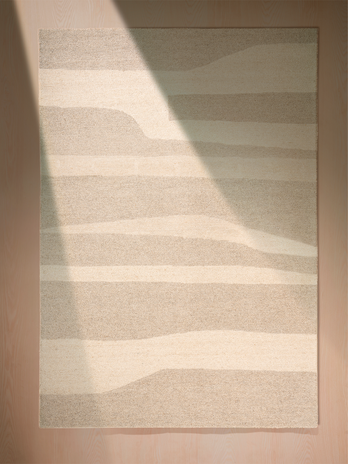 Hand-tufted wool rug, brown