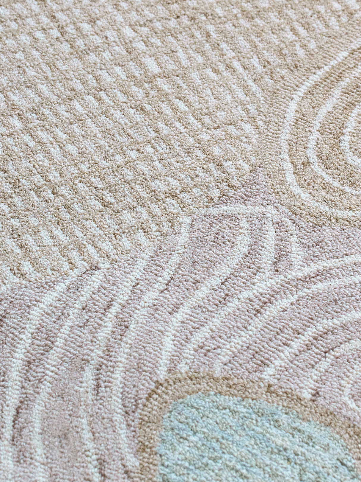 Elegant designer wool rug