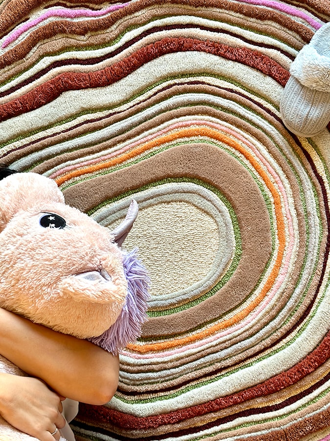 Textured wool rug made of New Zealand wool