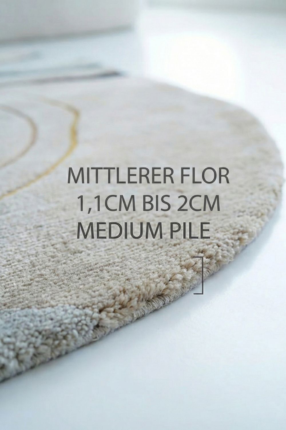 Timeless wool rug for living spaces