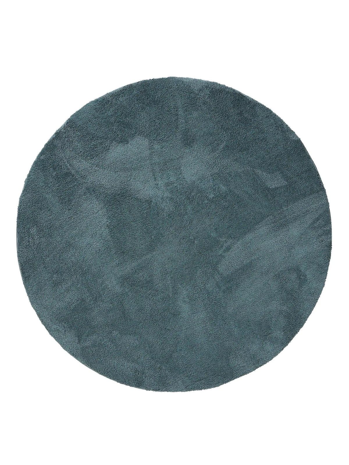 Modern high-pile carpet
